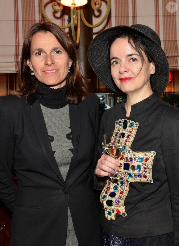 Amélie Nothomb et Aurélie Filippetti - Prix de la Closerie des Lilas 2015 à Paris, le 8 avril 2015.
