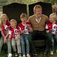 Dirk Kuyt (Feyenoord) : Ses enfants fous de joie pour son retour surprise...