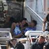 Kylie Jenner et son petit ami Tyga, complices derrière Kris Jenner à Saint-Barthélemy. Le 19 août 2015.