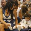 La belle Pilar Rubio (enceinte), la compagne de Sergio Ramos et son fils Sergio Jr Ramos - Sergio Ramos prolonge son contrat avec le Real Madrid pour une durée de 5 ans lors d'une conférence de presse à Madrid, le 17 août 2015. 