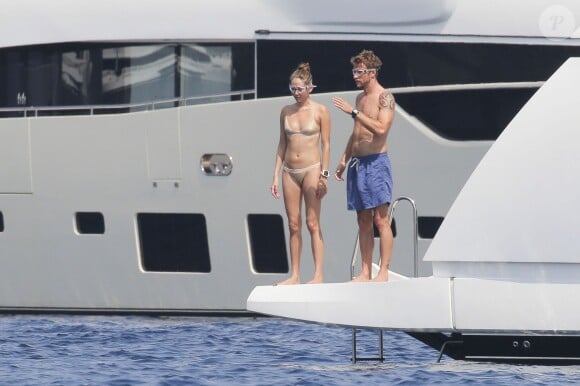 Exclusif - Le pilote de Formule 1 Jenson Button et sa femme Jessica en vacances sur un yacht dans le sud de la France le 8 juillet, 2015.