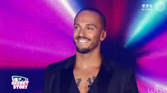 Nicolas dans Secret Story 9, sur TF1, le vendredi 21 aout 2015