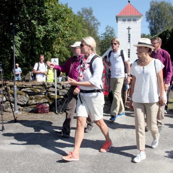 La princesse Victoria de Suède et la princesse Mette-Marit de Norvège ont pris part au Pèlerinage du Climat entre Halden (Norvège) et Stromstad (Suède) le 22 août 2015, manifestation en lien avec la Conférence de l'ONU sur les changements climatiques à Paris en fin d'année.