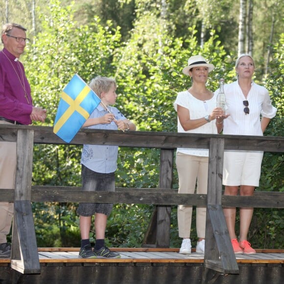 La princesse Victoria de Suède et la princesse Mette-Marit de Norvège ont pris part au Pèlerinage du Climat entre Halden (Norvège) et Stromstad (Suède) le 22 août 2015, manifestation en lien avec la Conférence de l'ONU sur les changements climatiques à Paris en fin d'année.