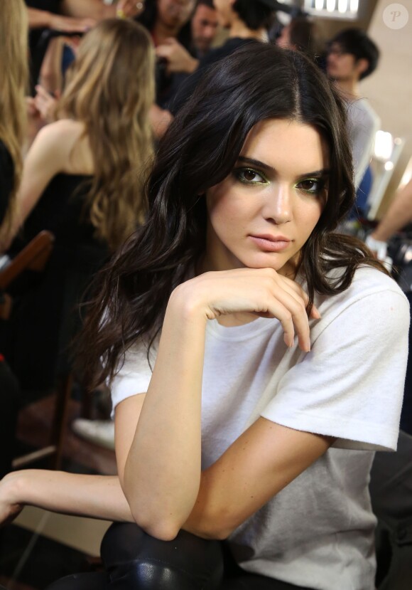 Kendall Jenner - Backstage du défilé Haute Couture Automne Hiver 2015-2016 "Versace" au Palais Brongniart à Paris, le 5 juillet 2015.- Paris