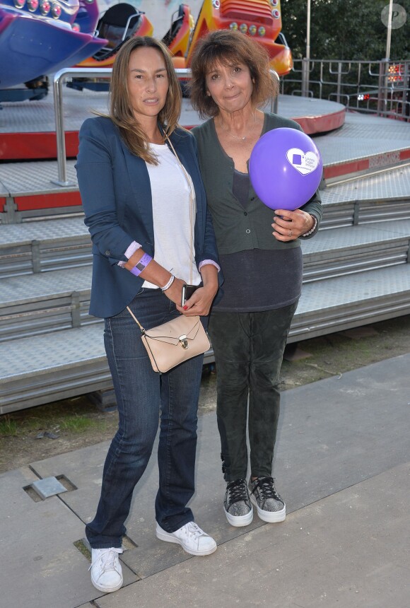 Vanessa Demouy et Stéphanie Fugain - Soirée pour l'association de Laurette Fugain à l'occasion de l'ouverture de la Fête à Neu-Neu au bois de Boulogne le 28 août 2015.