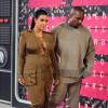 Kim Kardashian et Kanye West aux MTV Video Music Awards 2015 au Microsoft Theater. Los Angeles, le 30 août 2015.