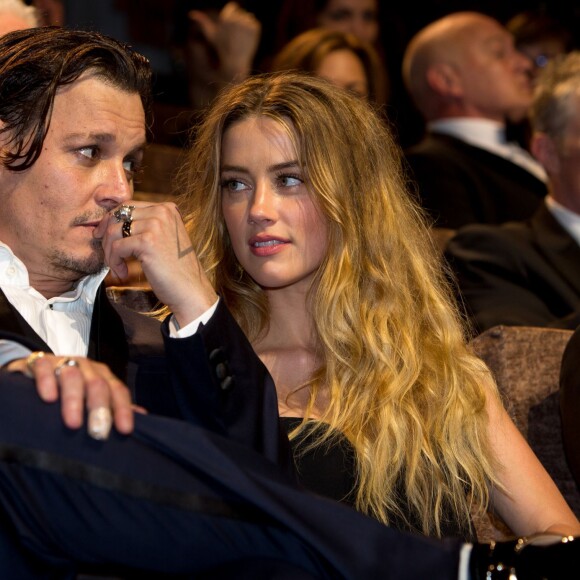 Johnny Depp et Amber Heard lors de la première de Black Mass lors du 72e Festival du film à Venise, le 4 septembre 2015