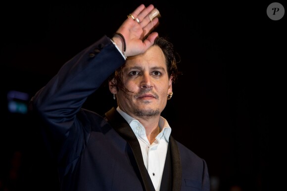 Johnny Depp et Amber Heard lors de la première de Black Mass lors du 72e Festival du film à Venise, le 4 septembre 2015