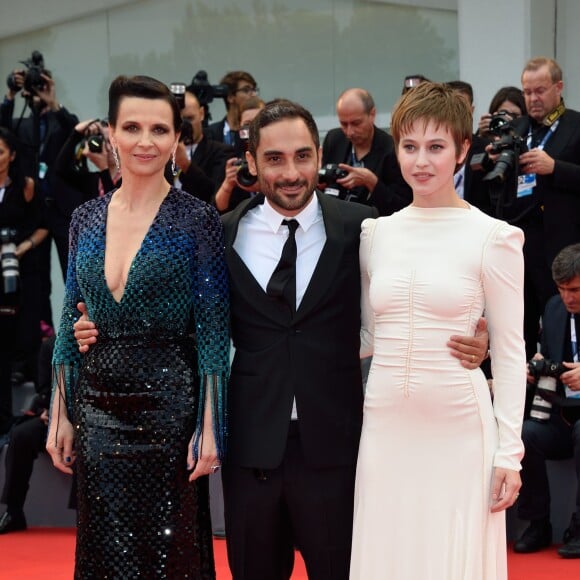 Piero Messina, Juliette Binoche et Lou de Laage - Avant-première de L'Attesa dans le cadre du 72e festival du film de Venise en Italie le 5 septembre 2015