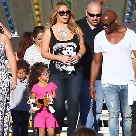Mariah Carey passe la journée avec ses enfants Monroe et Moroccan dans un parc d'attraction à Malibu, le 7 septembre 2015