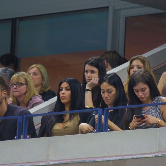 Kim Kardashian, enceinte, assiste au quart de finale féminin de l'US Open opposant les soeurs Venus et Serena Williams à l'Arthur Ashe Stadium, au USTA Billie Jean King National Tennis Center. New York, le 8 septembre 2015.