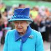 La reine Elizabeth II, accompagnée par son époux le duc d'Edimbourg, inaugurait une nouvelle voie de chemin de fer à la frontière anglo-écossaise le 9 septembre 2015, jour où elle dépassait le record de longévité sur le trône de sa trisaïeule la reine-impératrice Victoria.