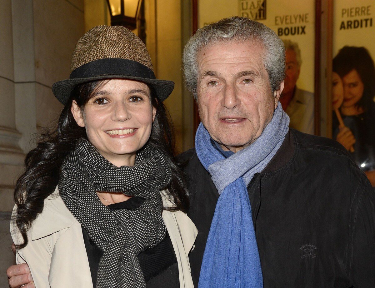 Photo Claude Lelouch et sa fille Salomé Lelouch Générale de la pièce de théâtre Photo Claude Lelouch et sa fille Salomé Lelouch Générale de la pièce de théâtre