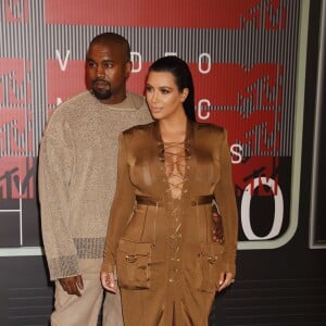 Kim Kardashian enceinte et son mari Kanye West - Soirée des MTV Video Music Awards à Los Angeles le 30 aout 2015.