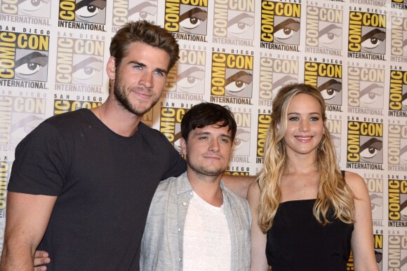 Liam Hemsworth, Josh Hutcherson et Jennifer Lawrence - Présentation du film "The Hunger Games : La révolte - Partie 2" au Comic-Con à San Diego le 9 juillet 2015