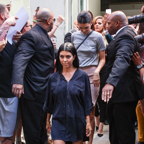 Kourtney Kardashian, Kendall Jenner et Khloé Kardashian ont assisté à la présentation de la collection Yeezy Season 2 de Kanye West, au Skylight Modern. New York, le 16 septembre 2015.
