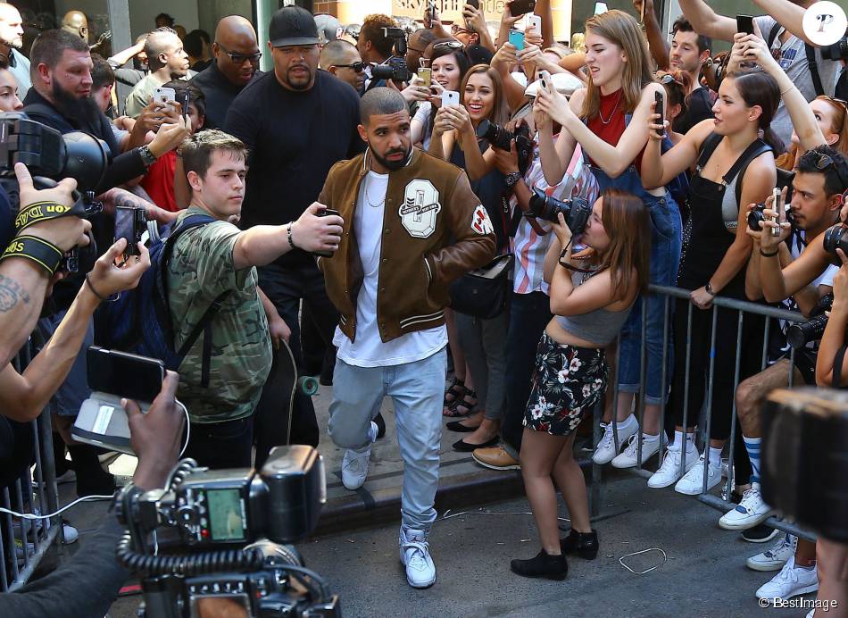 drake yeezy