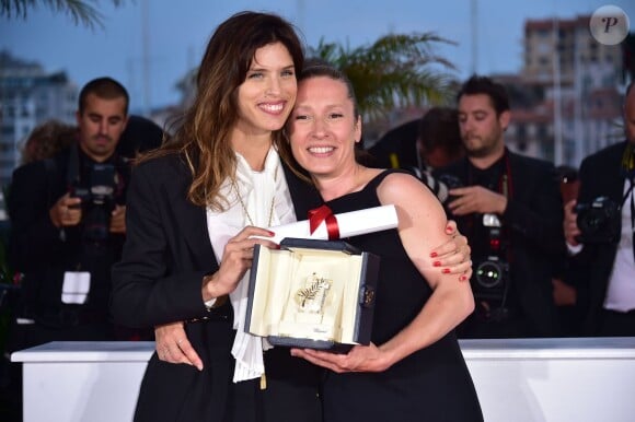 Emmanuelle Bercot (prix d'interprétation féminine pour le film "Mon Roi"), Maïwenn Le Besco - Photocall de la remise des palmes du 68e Festival du film de Cannes, le 24 mai 2014.