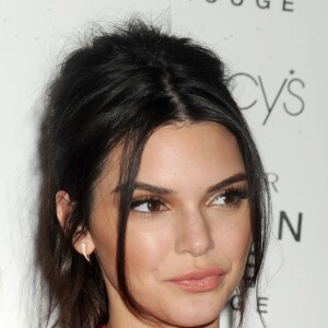 Kendall Jenner au lancement du nouveau parfum Estée Lauder dont elle est l'égérie, Modern Muse Le Rouge, à New York le 18 septembre 2015.