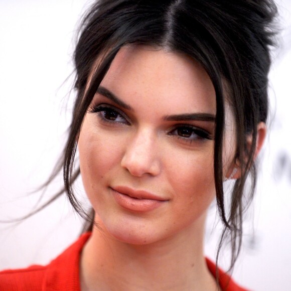 Kendall Jenner au lancement du nouveau parfum Estée Lauder dont elle est l'égérie, Modern Muse Le Rouge, à New York le 18 septembre 2015.