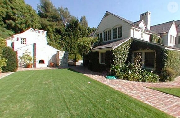 Vue extérieur de la villa de Beverly Hills vendue par Tom Cruise