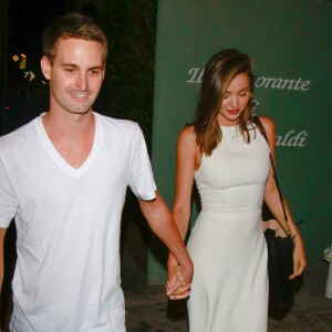Miranda Kerr et son amoureux Evan Spiegel sortent du restaurant Giorgio Baldi à Santa Monica le dimanche 20 septembre 2015