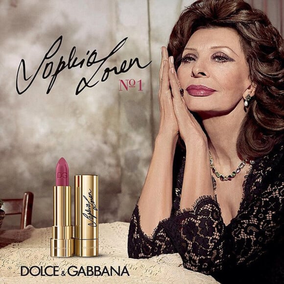 Dolce & Gabbana ont choisi Sophia Loren pour leur rouge à lèvres hommage, "Sophia N.1"