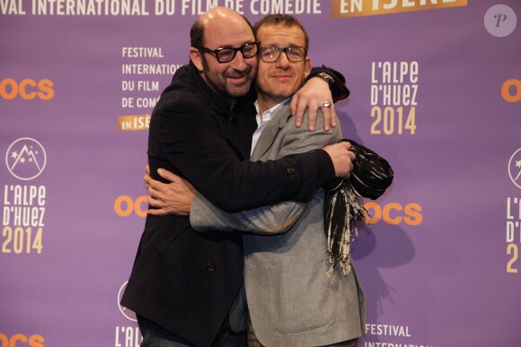 Kad Merad et Dany Boon lors du 17e Festival international du film de comédie de l'Alpe d'Huez, le 15 janvier 2014.