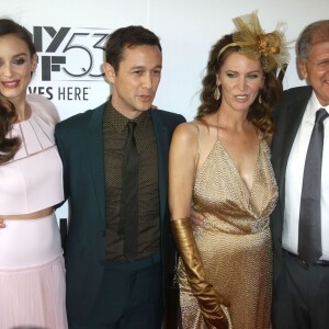Joseph Gordon-Levitt, Robert Zemeckis, Charlotte Le Bon - Première de "The Walk" pour l'ouverture du 53e Festival du film de New York au Lincoln Center le 26 septembre 2015.