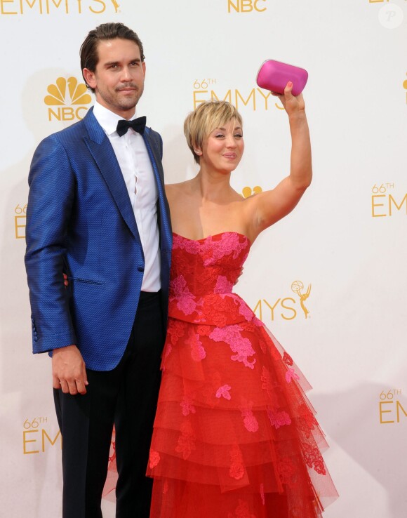 Kaley Cuoco et son mari Ryan Sweeting - La 66ème cérémonie annuelle des Emmy Awards au Nokia Theatre à Los Angeles, le 25 août 2014.