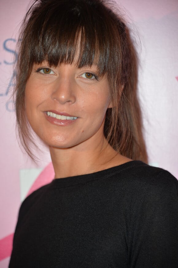 La ravissante Caroline Nielsen (compagne de Patrick Bruel) - Soirée de lancement d'Octobre Rose (le mois de lutte contre le cancer du sein) au Palais Chaillot à Paris le 28 septembre 2015