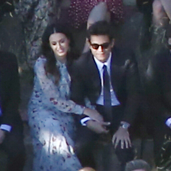 Exclusif - Prix Spécial - No Web - Katy Perry et John Mayer - Mariage de Allison Williams ("Girls") et Ricky Van Veen dans une ferme du Wyoming le 19 septembre 2015.  Exclusive - For Germany, please call for price With an A-List guest list and participation by Tom Hanks and Katy Perry, 'Girls' actress Allison Williams marries Ricky Van Veen in a rustic and beautiful Wyoming wedding on September 19, 2015. Proud father Brian Williams walked Allison down the aisle in front of a crowd that included John Mayer with Katy Perry, Lena Dunham, Rita Wilson, Bruce Springsteen, Diane Von Furstenberg, Seth Meyers, Andy Cohen and other high society types.19/09/2015 - 