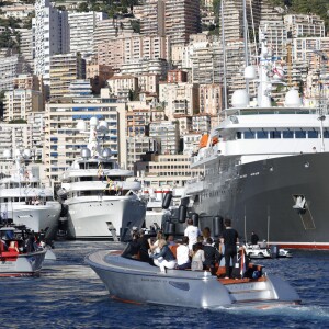 Le prince Albert II de Monaco au Monaco Yacht Show à bord du Yersin le 23 septembre 2015.