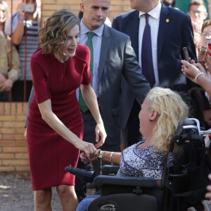 La reine Letizia d'Espagne inaugurait le 1er octobre 2015 à l'Institut d'éducation secondaire Javier García Téllez à Caceres l'année scolaire 2015-2016 dans l'enseignement technique.