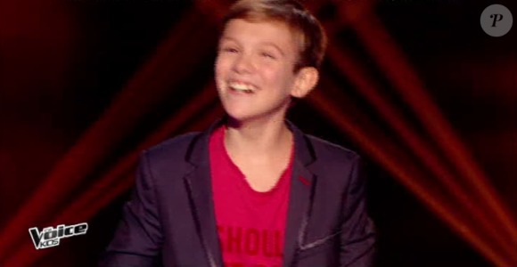 Lenni-Kim rejoint l'équipe de Patrick Fiori dans The Voice Kids, le vendredi 2 octobre 2015, sur TF1.