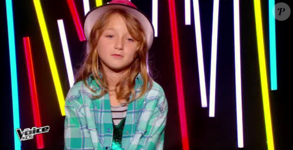 Satine rejoint l'équipe de Patrick Fiori dans The Voice Kids, le vendredi 2 octobre 2015, sur TF1