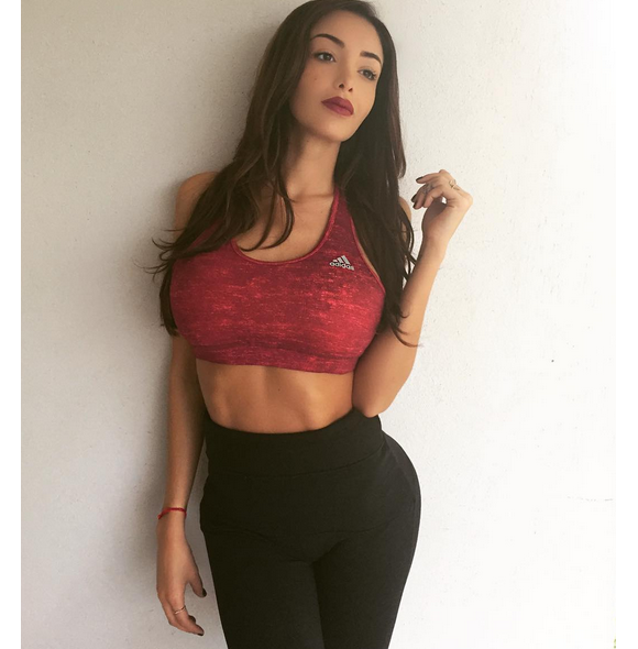 Nabilla sportive sexy sur Instagram