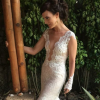 Calico Cooper dans sa robe Ines di Santo... qui l'a empêchée de manger des nachos pendant six mois ! Photo Instagram du mariage de Calico Cooper, fille du rockeur Alice Cooper, et de Jed Williams le 4 septembre 2015 à Maui, Hawaï. #jedandcalico2015