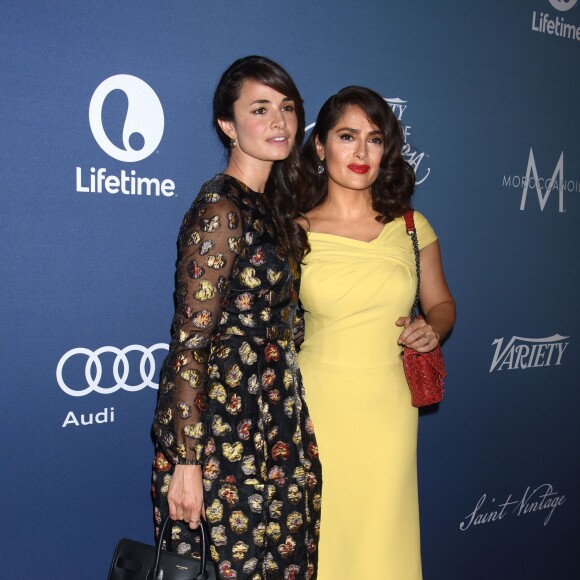 Mia Maestro et Salma Hayek au gala Variety's Power of Women à l'hôtel Beverly Wilshire Four Seasons de Los Angeles, le 9 octobre 2015.