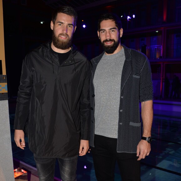 Luka et Nikola Karabatic - Soirée Samsung " New Edge Night " pour la sortie du nouveau Samsung Galaxy GS6 edge à la piscine Molitor à Paris le 15 septembre 2015.