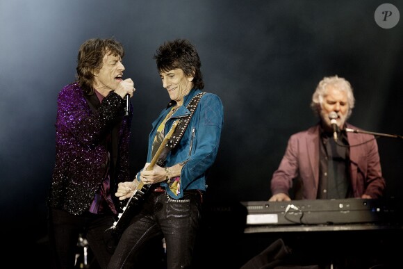 Mick Jagger, Ronnie Wood - Les Rolling Stones en concert au festival Roskilde. Le 3 juillet 2014
