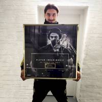 Zlatan Ibrahimovic disque d'or: Son slam de l'hymne suédois bat tous les records