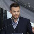 Joel McHale - Kelly Ripa reçoit son étoile sur le Walk of Fame à Hollywood le 12 octobre 2015.  Kelly Ripa honored with a star on the Hollywood Walk Of Fame on October 12, 2015 in Hollywood, California.12/10/2015 - Hollywood