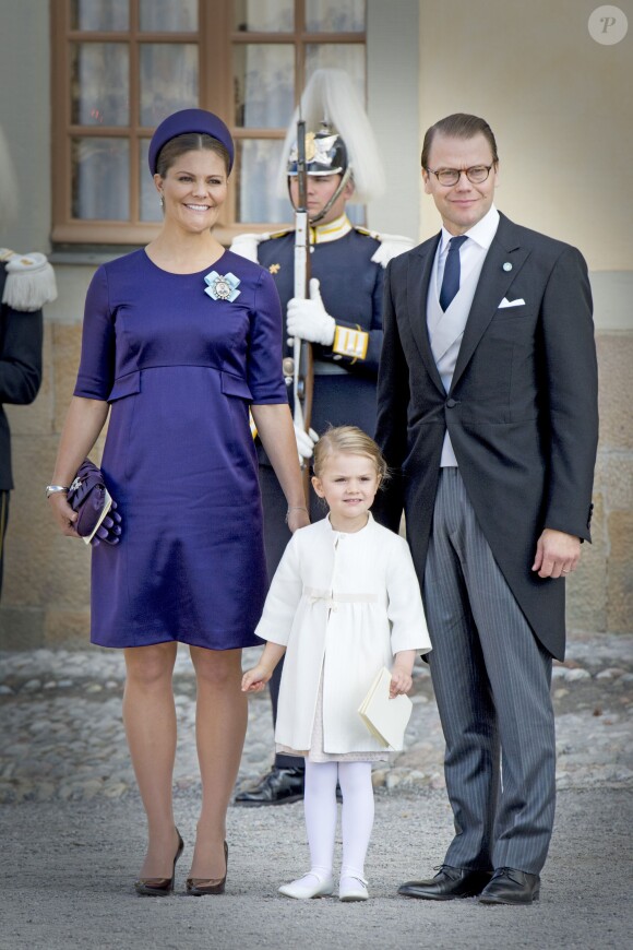 Victoria de Suède, Daniel et Estelle. Image du baptême du prince Nicolas de Suède, second enfant de la princesse Madeleine et de Christopher O'Neill, le 11 octobre 2015 au palais Drottningholm à Stockholm.