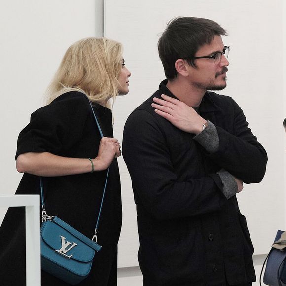 Josh Hartnett prenait part, avec sa compagne Tamsin Egerton, enceinte de leur premier enfant, au vernissage du salon d'art contemporain Frieze Art Fair le 13 octobre 2015 à Regent's Park, à Londres.