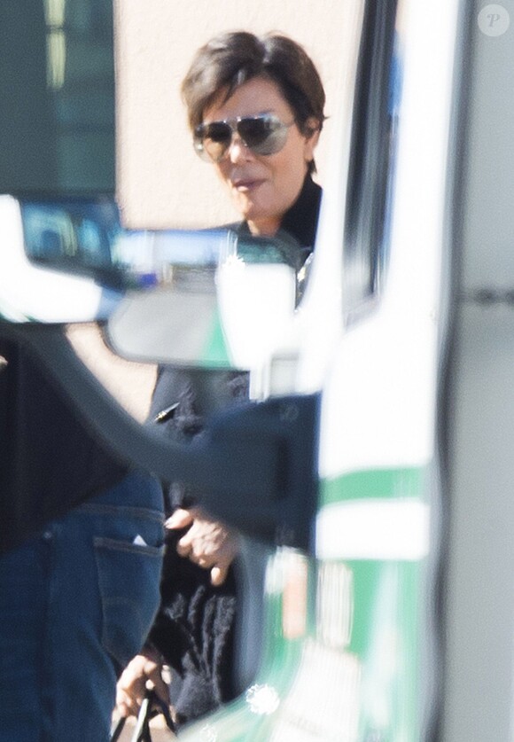 Kris Jenner au chevet de Lamar Odom à l'hôpital Sunrise de Las Vegas le 14 octobre 2015