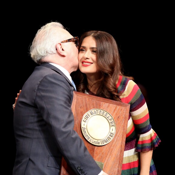 Martin Scorsese et Salma Hayek - Remise du 7e Prix Lumière à Martin Scorsese au Palais des Congrès de Lyon, lors du Festival Lumière le 16 octobre 2015.