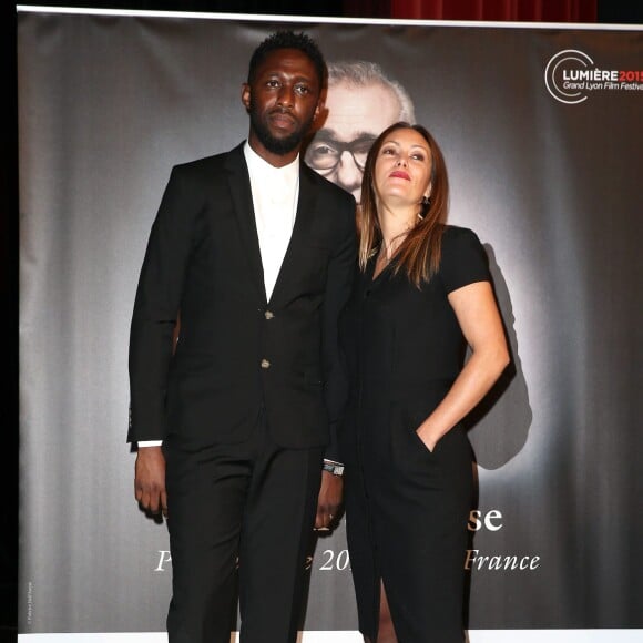 Thomas Ngijol et sa compagne Karole Rocher - Remise du 7e Prix Lumière à Martin Scorsese au Palais des Congrès de Lyon, lors du Festival Lumière le 16 octobre 2015.