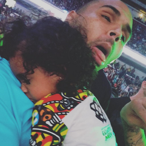 Chris Brown et sa fille Royalty / photo postée sur Instagram.